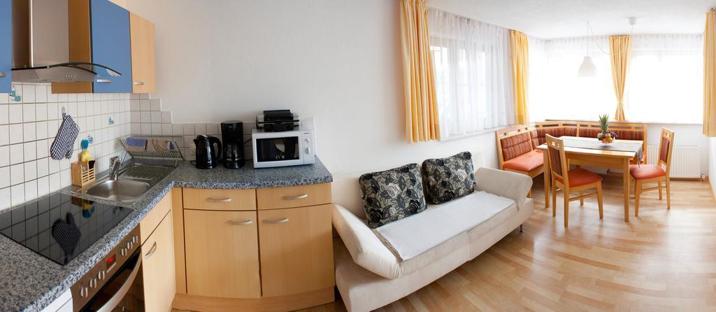 Haus Nikola Appartement Telfes im Stubai Kamer foto